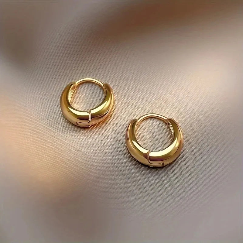 C Gold Hoops
