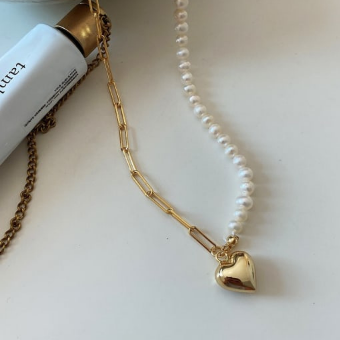 Heart Pearl Chain Neckpiece