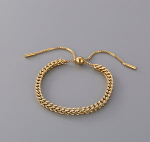 Gold Knot Chain Bracelet
