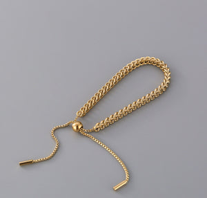 Gold Knot Chain Bracelet
