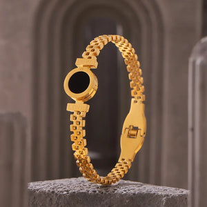 Gold Roman Numeral Bracelet