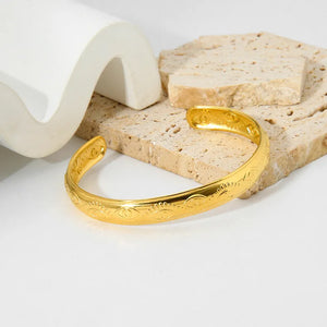 Lady Eye Cuff Bracelet