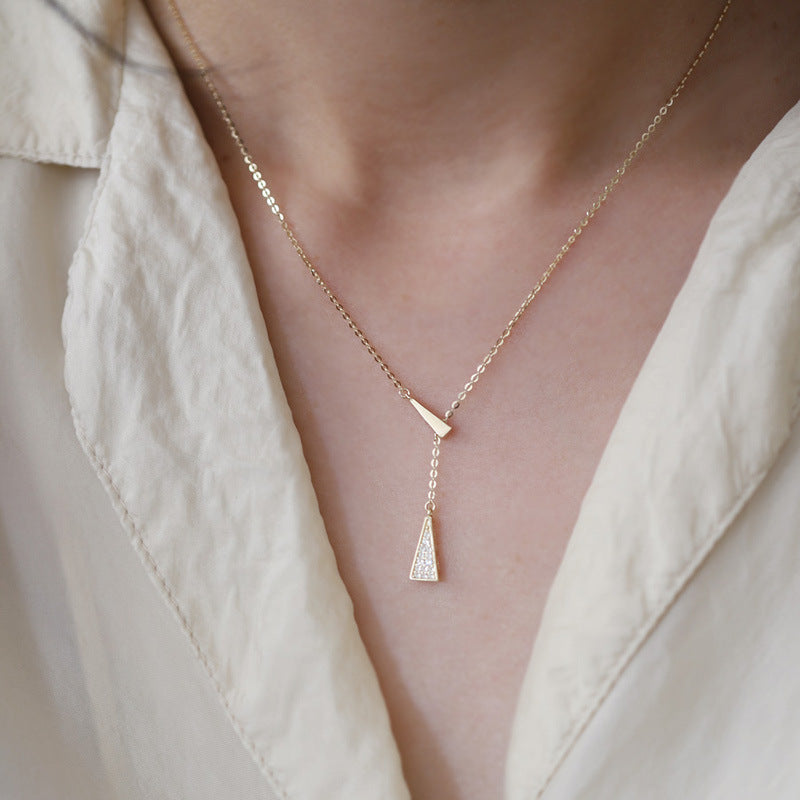 Gold Minimal Geometric Neckpiece