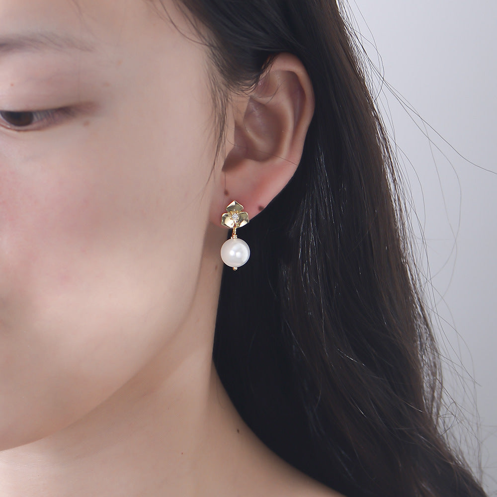 Mini Flower Drop Earring