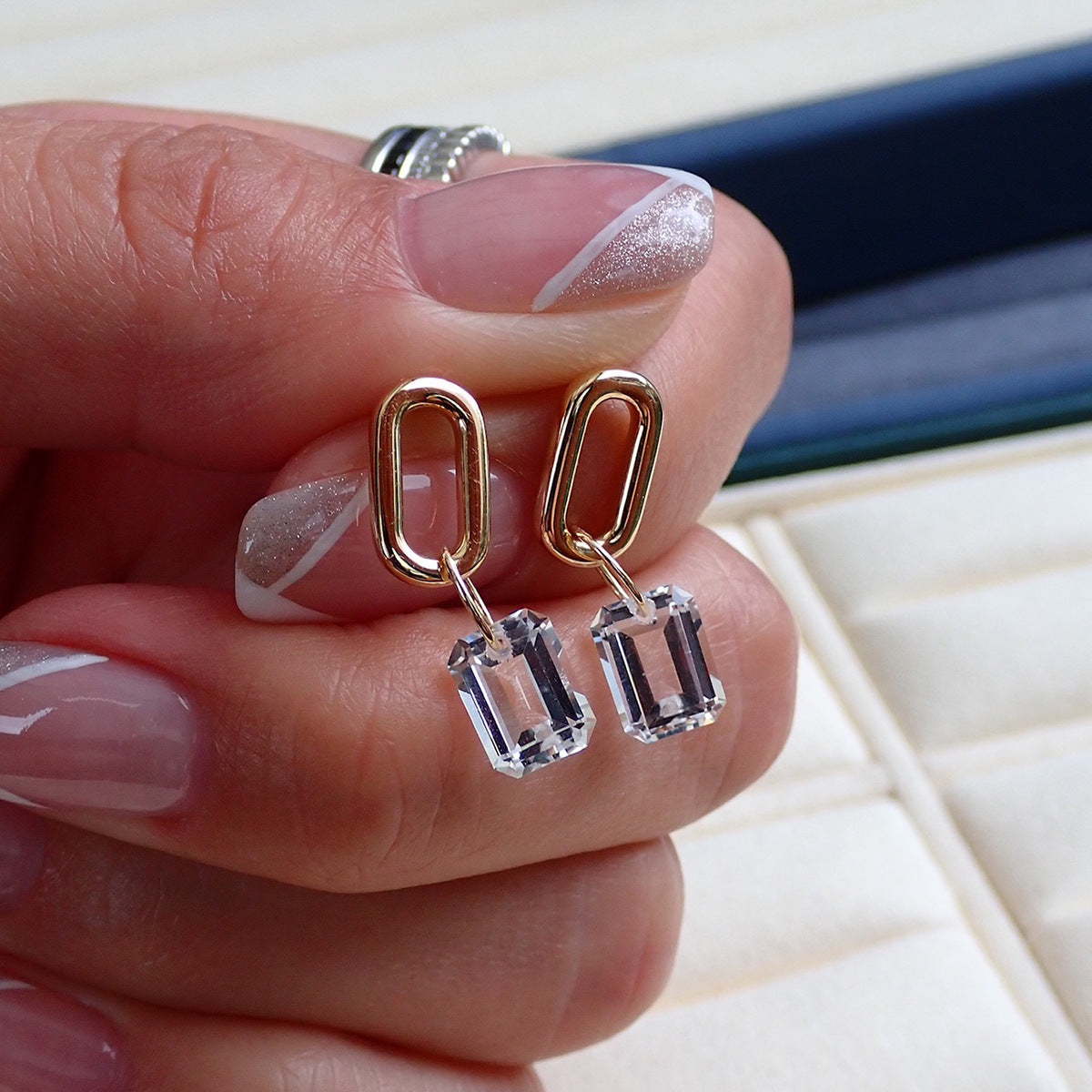 Mini geometric drop earring