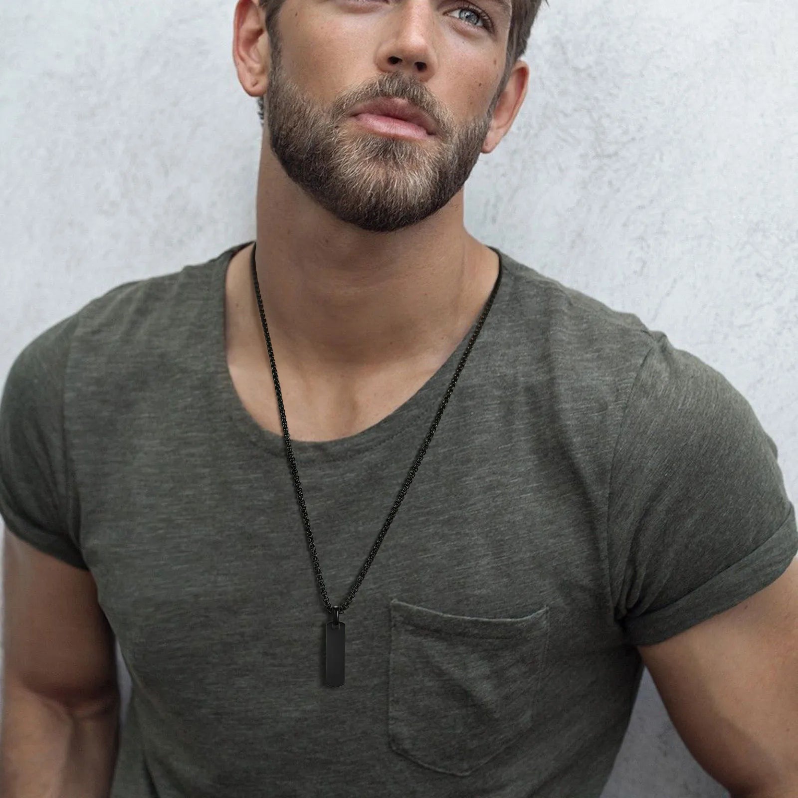 Men's Classic Tag Pendant (Black)