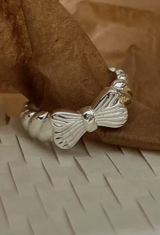 Vintage Solid Bow Adjustable Ring