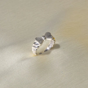 Vintage Solid Bow Adjustable Ring