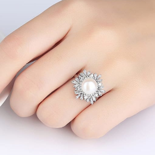 Pearl Snowflake Adjustable Ring