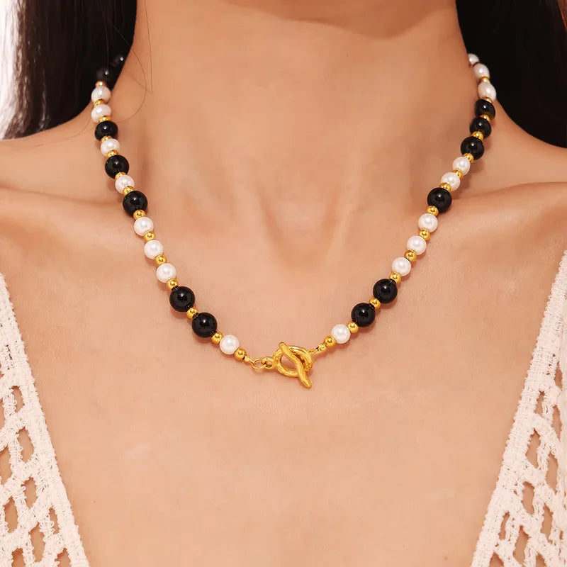 Gold Agate Pearl Neckpiece