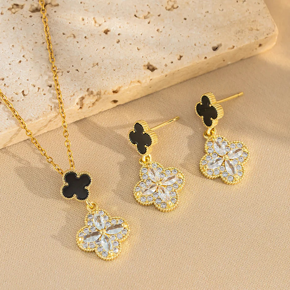 Dual Clover Pendant Set