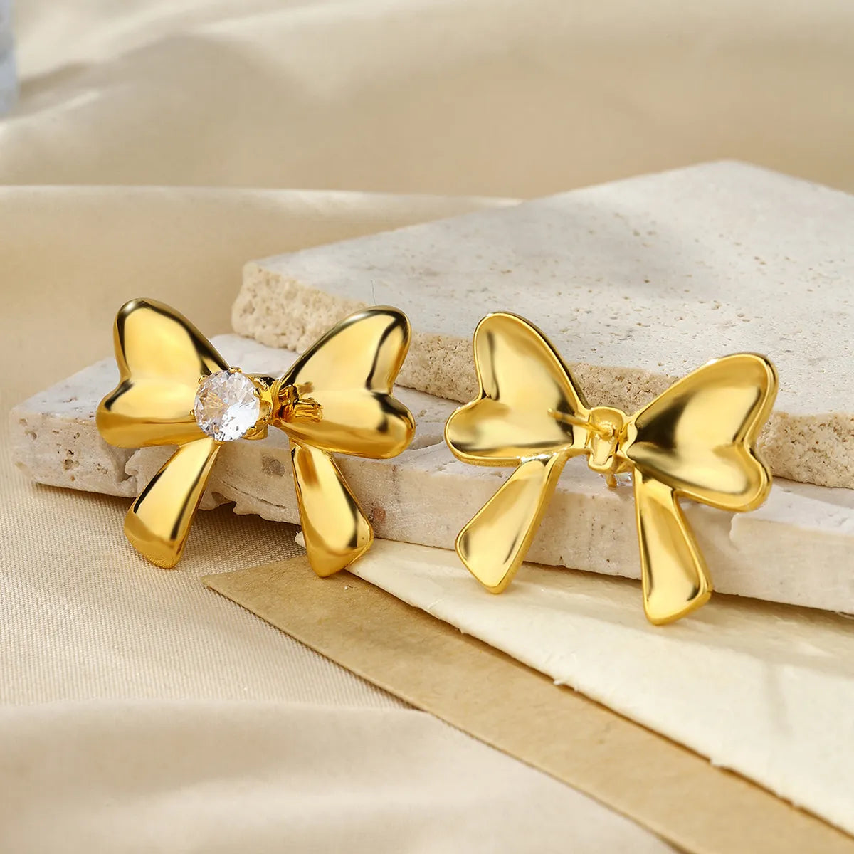 Gold Bow Zircon Earrings