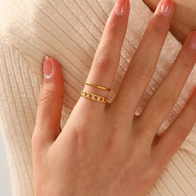 Gold Geometric Chain Ring