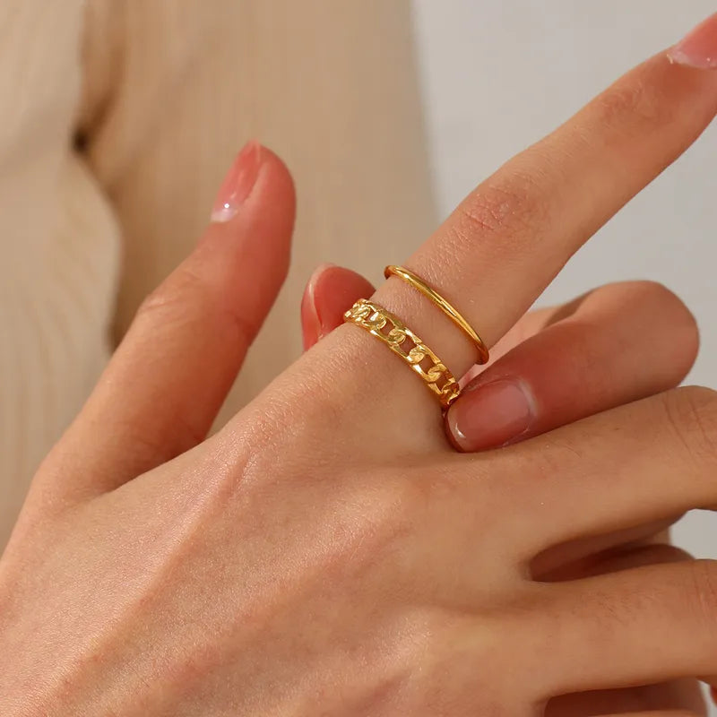 Gold Geometric Chain Ring