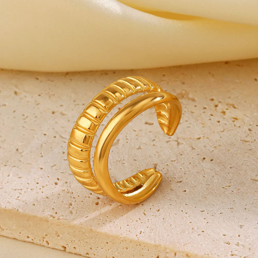 Gold Solid Lines Ring