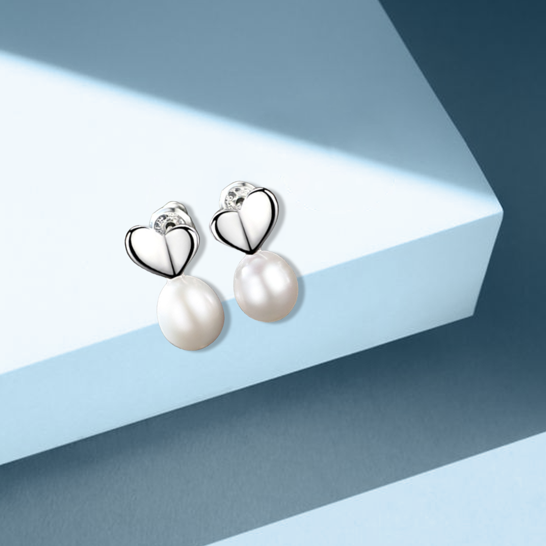 PEARL HEART STUDS