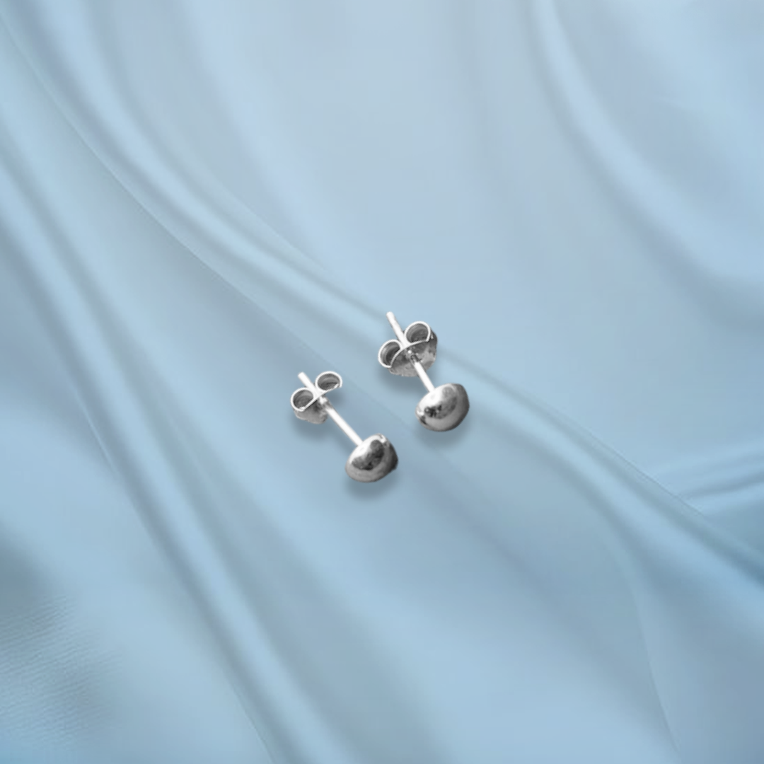 Men’s Silver Round Studs