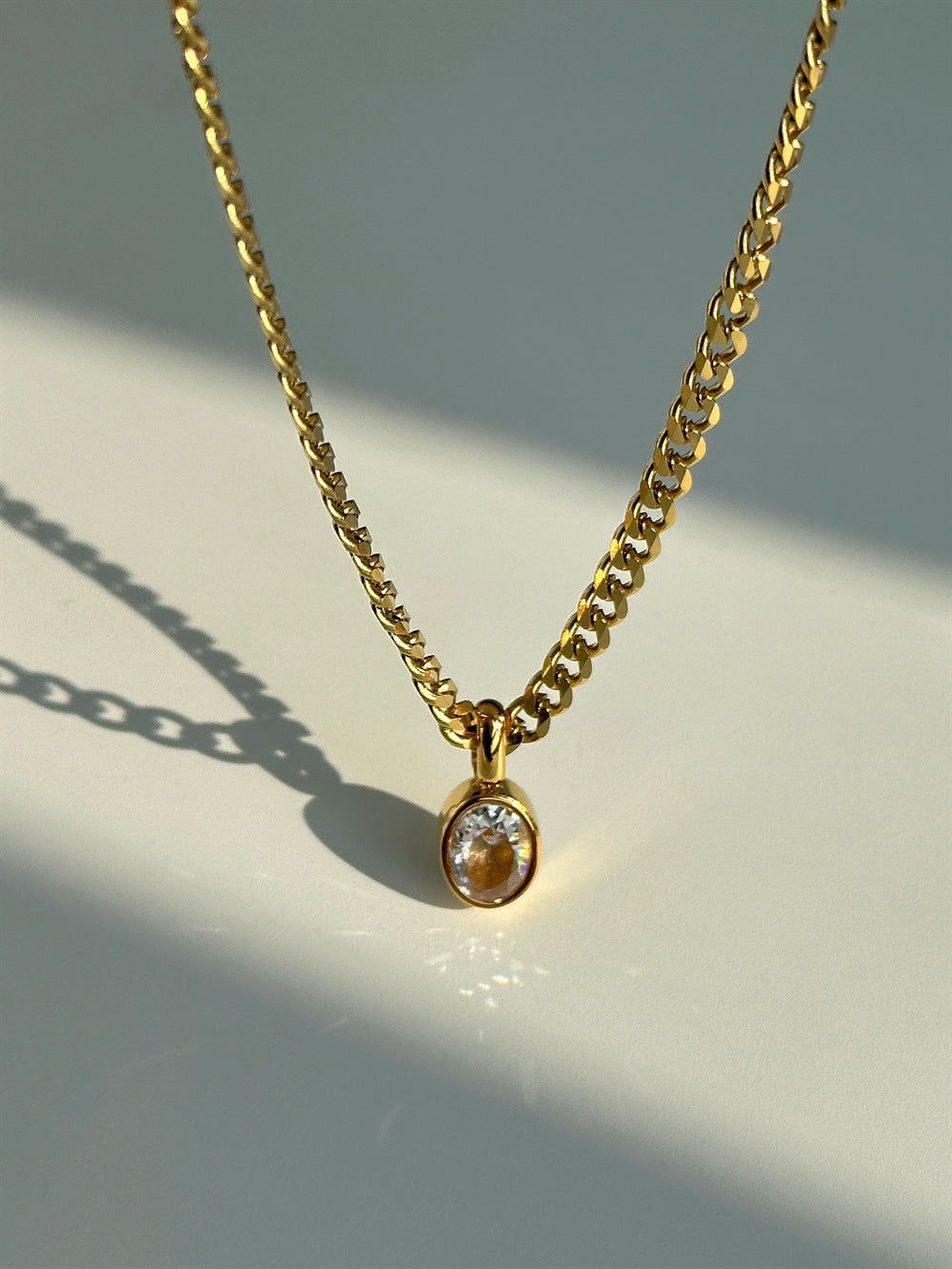 Gold Oval Chain Pendant