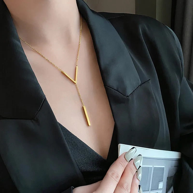 V-Drop Neckpiece