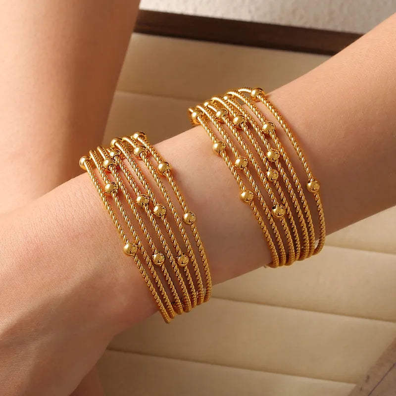 Gold Round Lines Cuff Bracelet