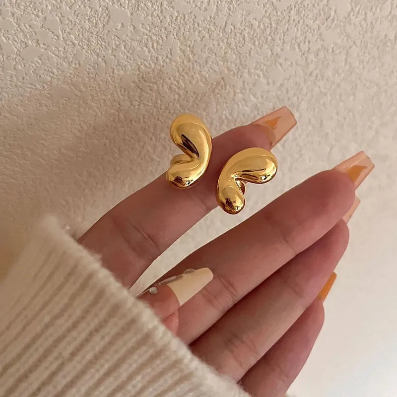 Solid Butterfly Ring