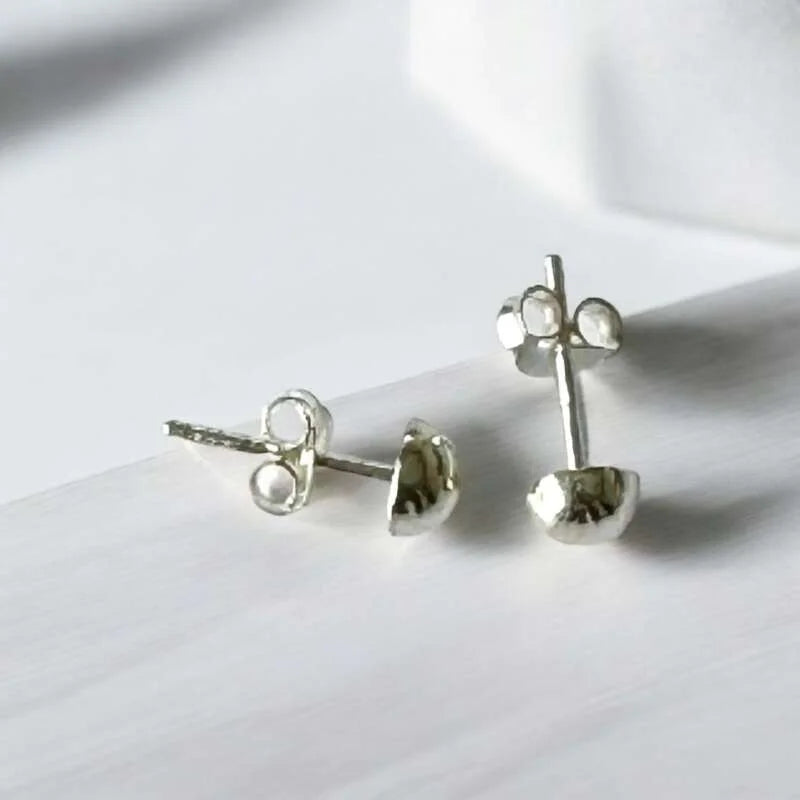 Men’s Silver Round Studs