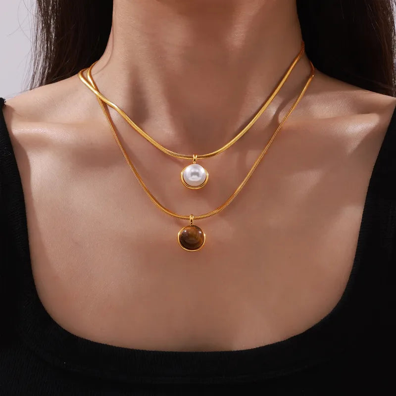 Gold Retro Pendant